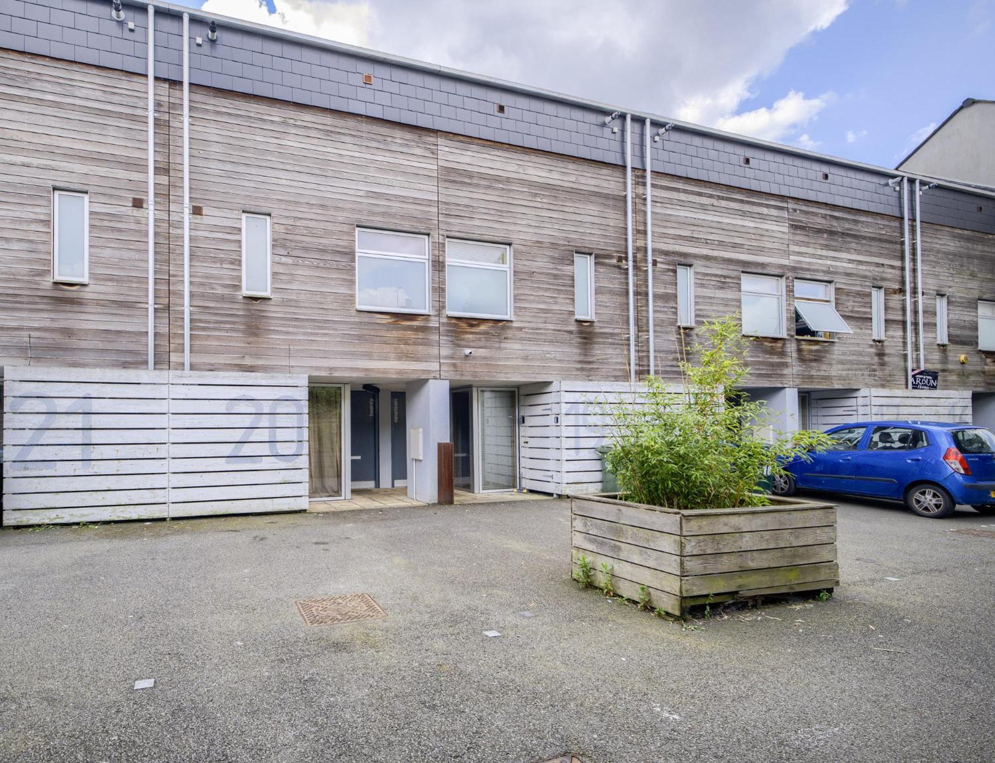 Coventry Large 4-Bed Townhouse By Empower Homes Buitenkant foto